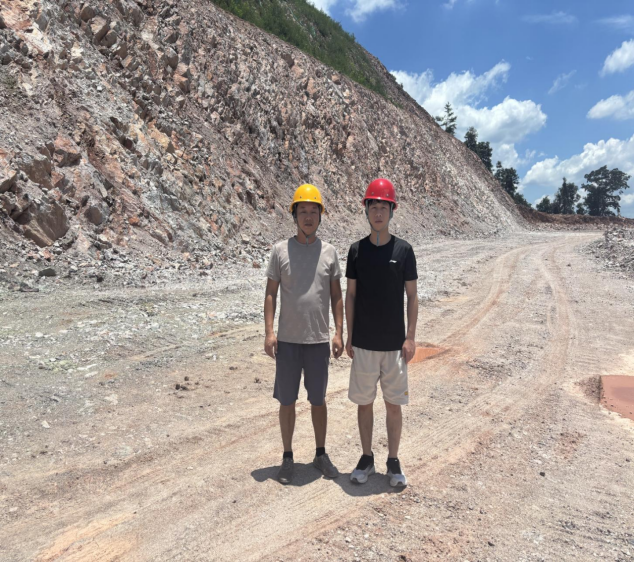 1760327233133883.png 416b4049-105c-4663-b38d-f64dc4ae1e9e.png